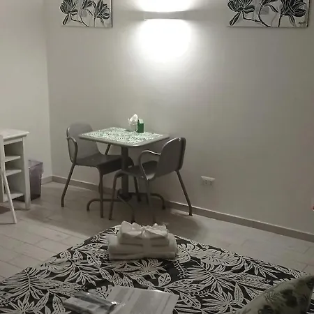 Alojamento de Acomodação e Pequeno-almoço La Palmetta 3*